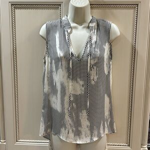 Parker Silk Black & White Drape Back Blouse XS